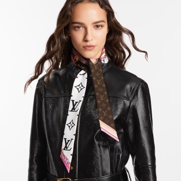 NEW Louis Vuitton Ultimate Monogram BB Bandeau - Picture 4 of 6